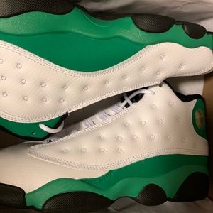 Jordan 13 retro size 3Y White lucky green and black Brand new never used
